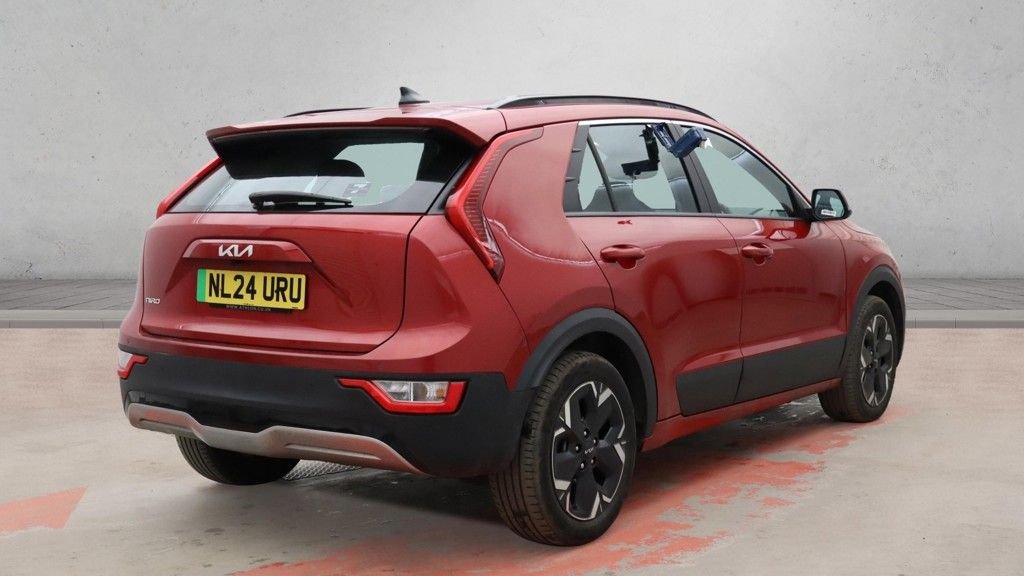 Used Kia Niro 2024 for sale - 78003328: Photo 2