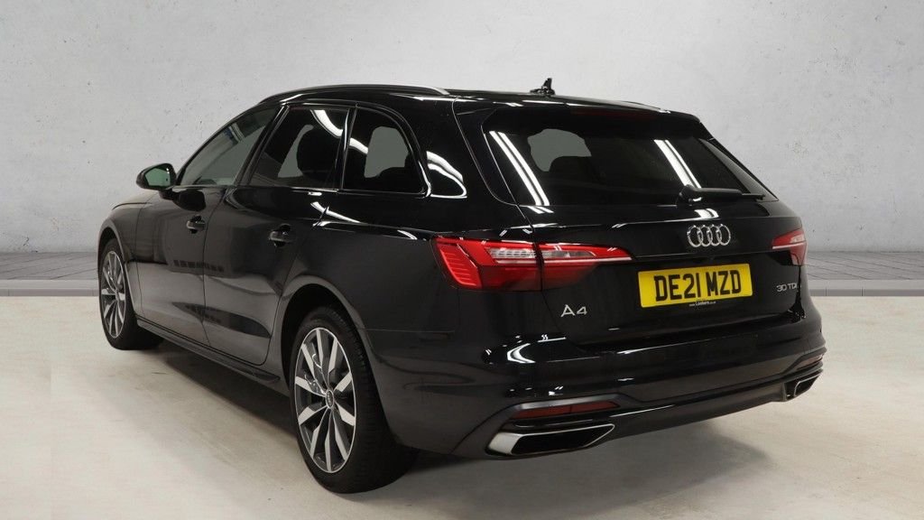 Used Audi A4 2021 for sale - 77139740: Photo 3