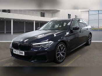 Used BMW 5 Series 2022 for sale - 76406588: Photo