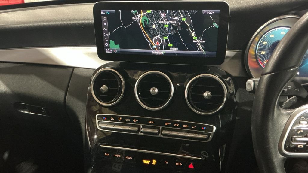 Used Mercedes-Benz C Class 2019 for sale - 77133282: Photo 10