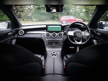 Used Mercedes-Benz C-Class 2019 for sale - 75830437: Photo