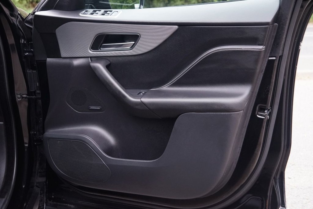 Used Jaguar F-Pace 2020 for sale - 76028896: Photo 27