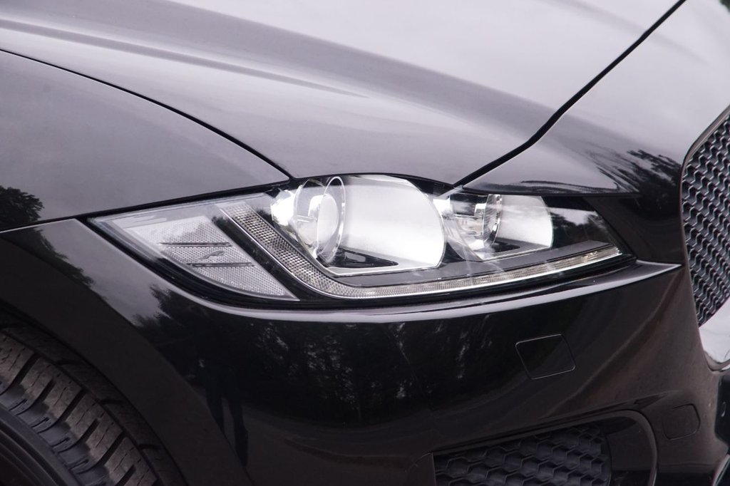 Used Jaguar F-Pace 2020 for sale - 76028896: Photo 33