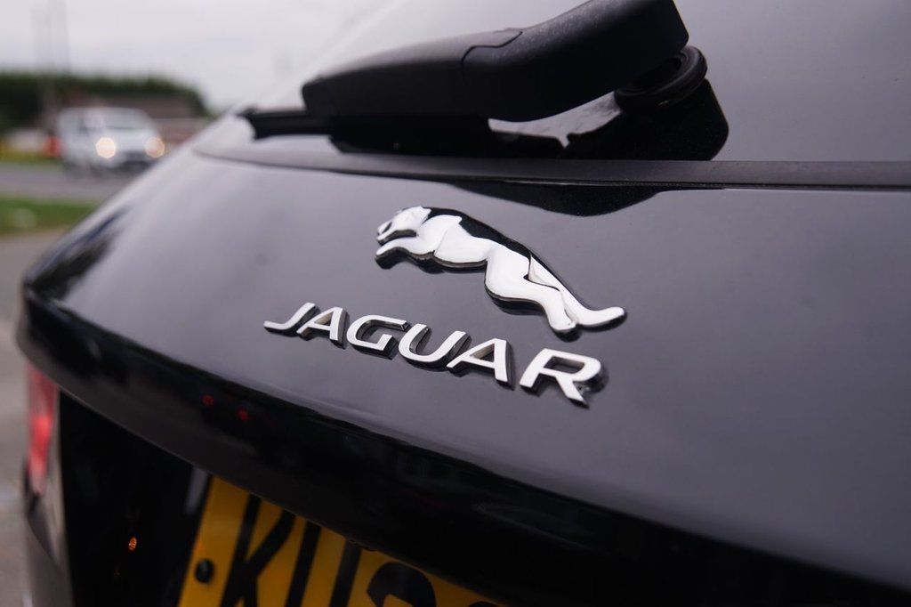 Used Jaguar F-Pace 2020 for sale - 76028896: Photo 43