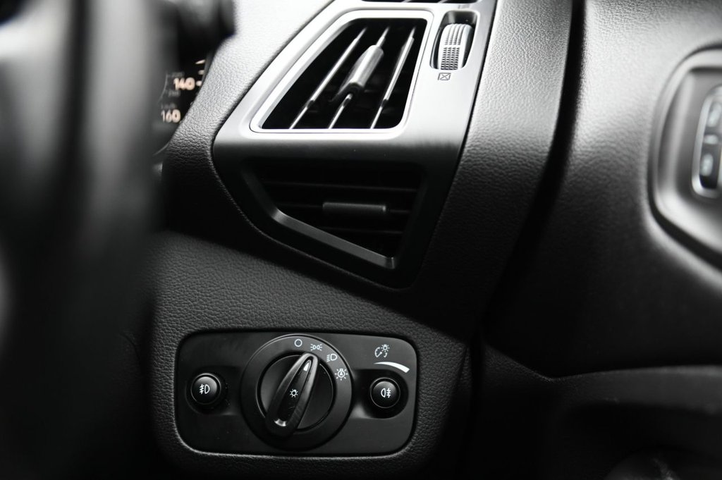 Used Ford Kuga 2017 for sale - 77620904: Photo 15