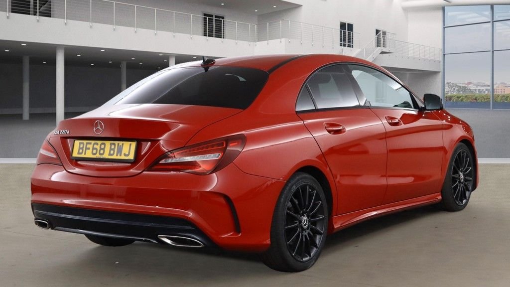 Used Mercedes-Benz CLA 2018 for sale - 76417736: Photo 2