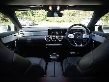Used Mercedes-Benz CLA 2022 for sale - 76185260: Photo 3
