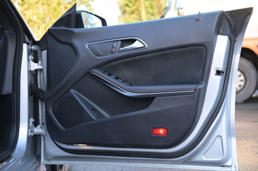 Used Mercedes-Benz CLA 2017 for sale - 76665476: Photo 28