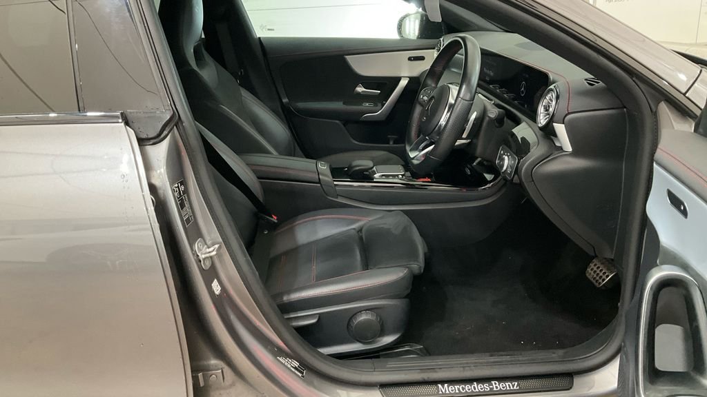 Used Mercedes-Benz CLA 2023 for sale - 76417517: Photo 5