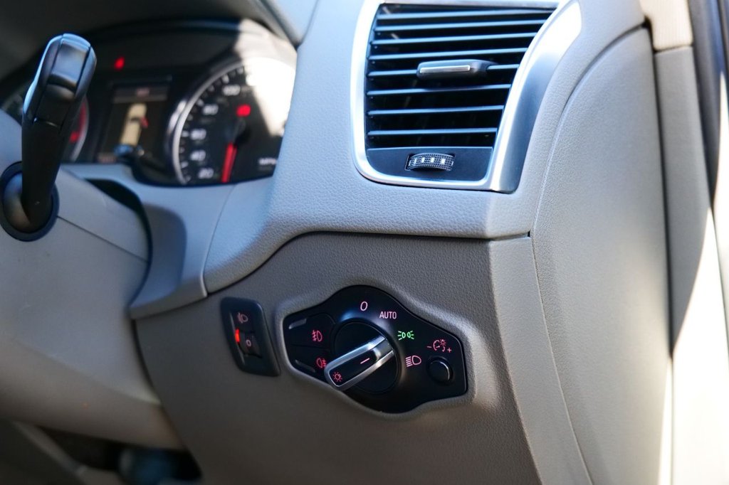 Used Audi Q5 2011 for sale - 77654729: Photo 15