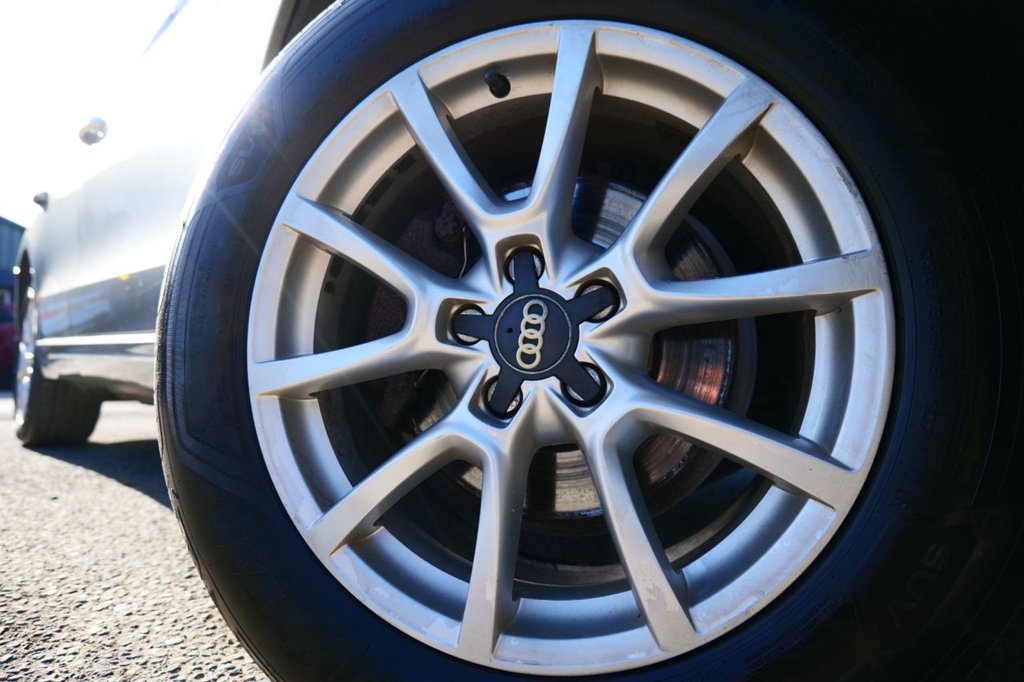 Used Audi Q5 2011 for sale - 77654729: Photo 42