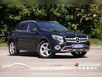 Mercedes-Benz - GLA