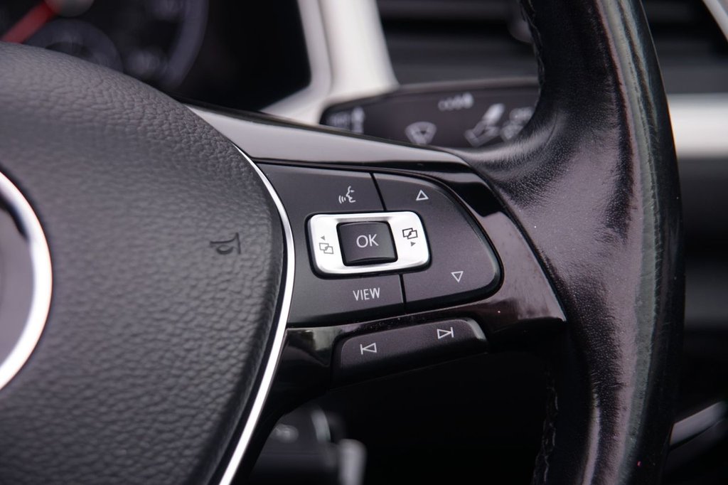 Used Volkswagen T-Roc 2020 for sale - 76333970: Photo 12