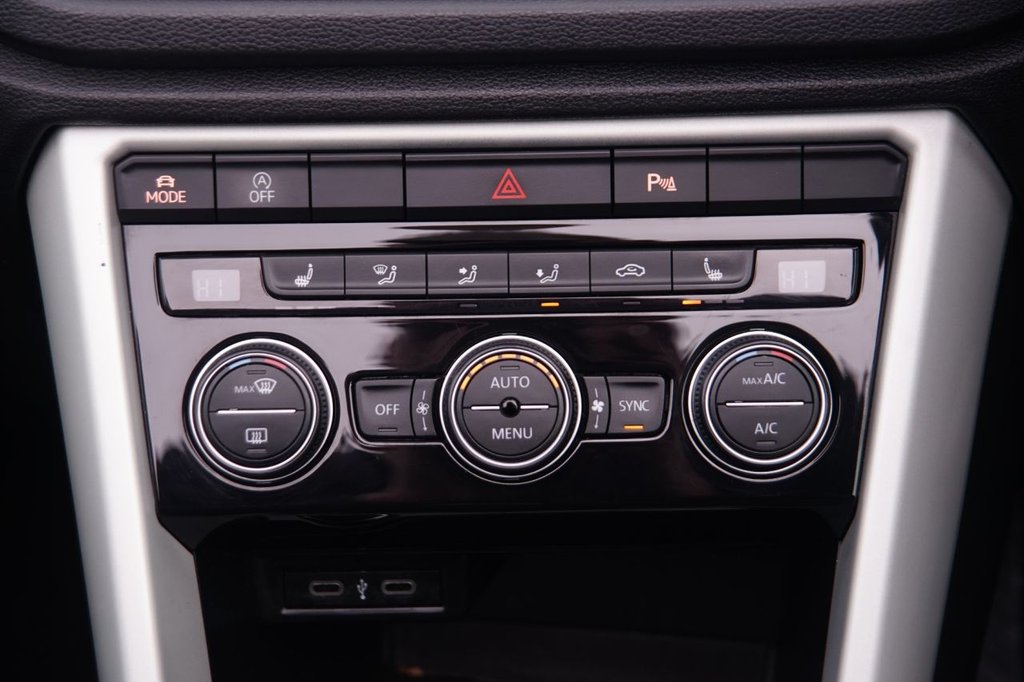 Used Volkswagen T-Roc 2020 for sale - 76333970: Photo 18