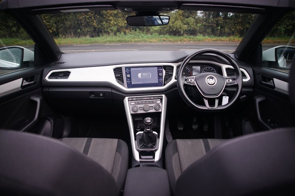 Used Volkswagen T-Roc 2020 for sale - 76333970: Photo 3