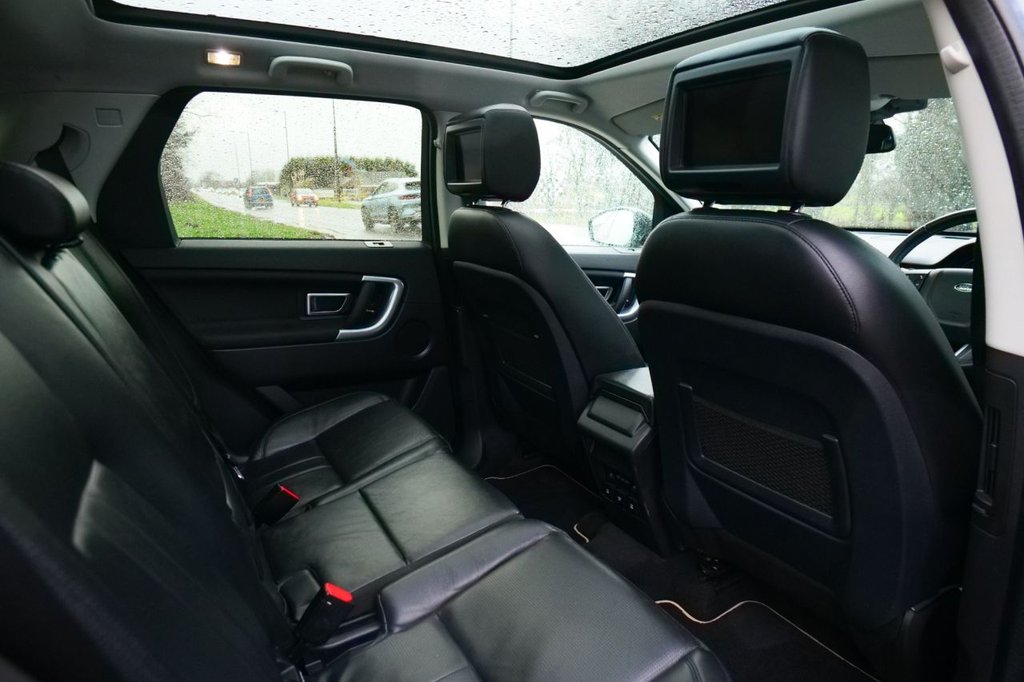 Used Land Rover Discovery Sport 2020 for sale - 77464226: Photo 31