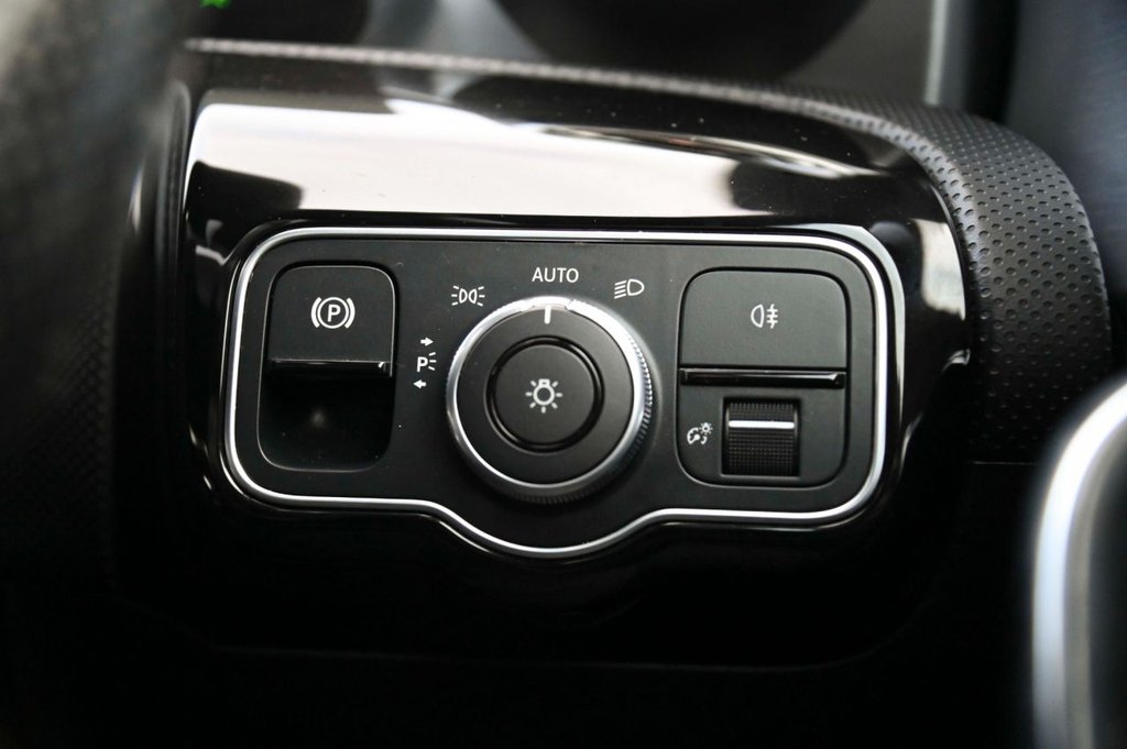 Used Mercedes-Benz CLA 2021 for sale - 77111030: Photo 15