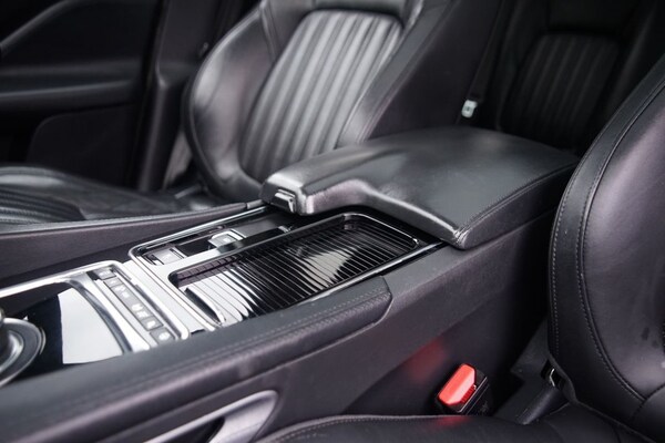 Used Jaguar F-Pace 2019 for sale - 75397853: Photo 22