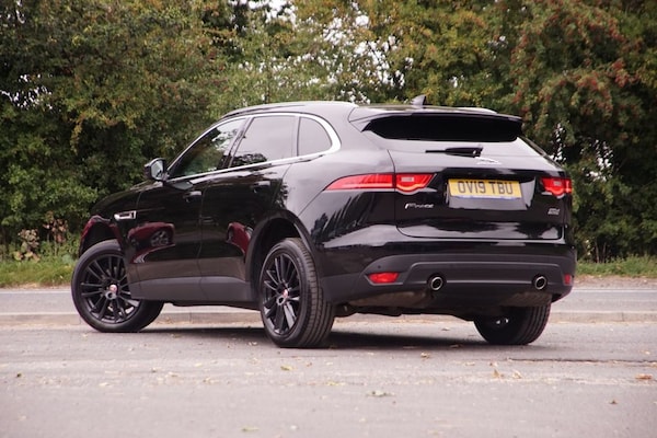 Used Jaguar F-Pace 2019 for sale - 75397853: Photo 2