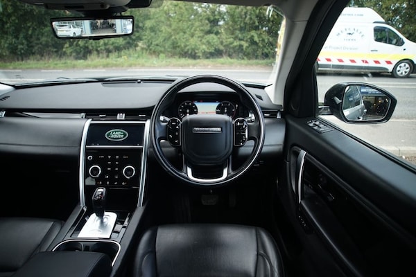Used Land Rover Discovery Sport 2020 for sale - 76185205: Photo 9