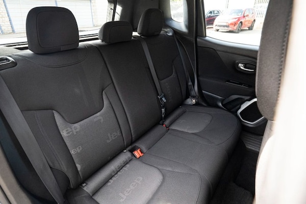 Used Jeep Renegade 2016 for sale - 76223868: Photo 21