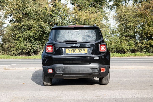 Used Jeep Renegade 2016 for sale - 76223868: Photo 4