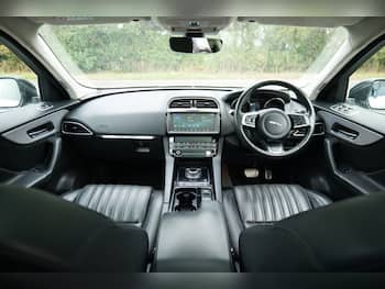 Used Jaguar F-Pace 2019 for sale - 79708155: Photo