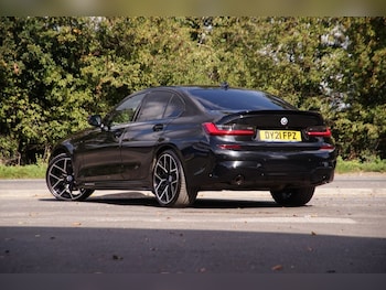Used BMW 3 Series 2021 for sale - 76081181: Photo 2