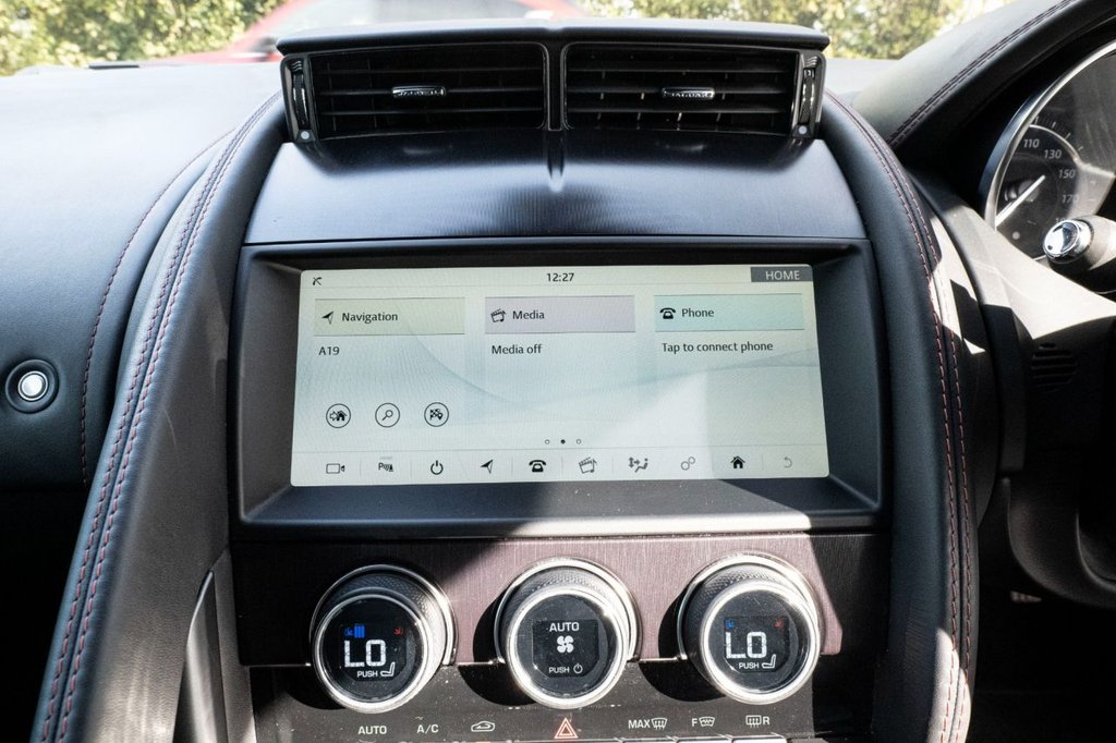 Used Jaguar F-Type 2019 for sale - 76792011: Photo 12