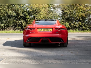 Used Jaguar F-Type 2019 for sale - 76792011: Photo