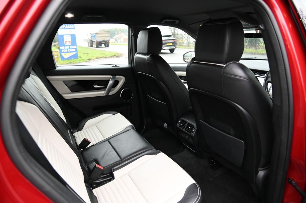 Used Land Rover Discovery Sport 2019 for sale - 77153554: Photo 32