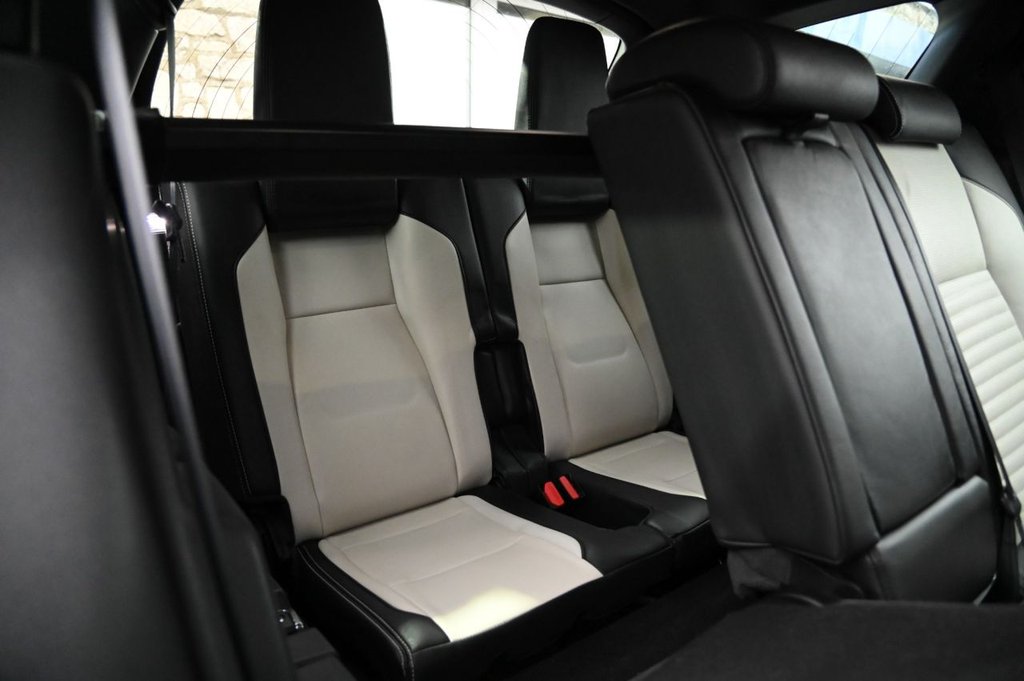 Used Land Rover Discovery Sport 2019 for sale - 77153554: Photo 33