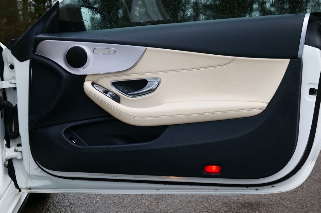 Used Mercedes-Benz C Class 2019 for sale - 77384177: Photo 30