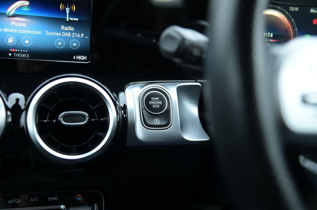 Used Mercedes-Benz GLB 2021 for sale - 76582694: Photo 17