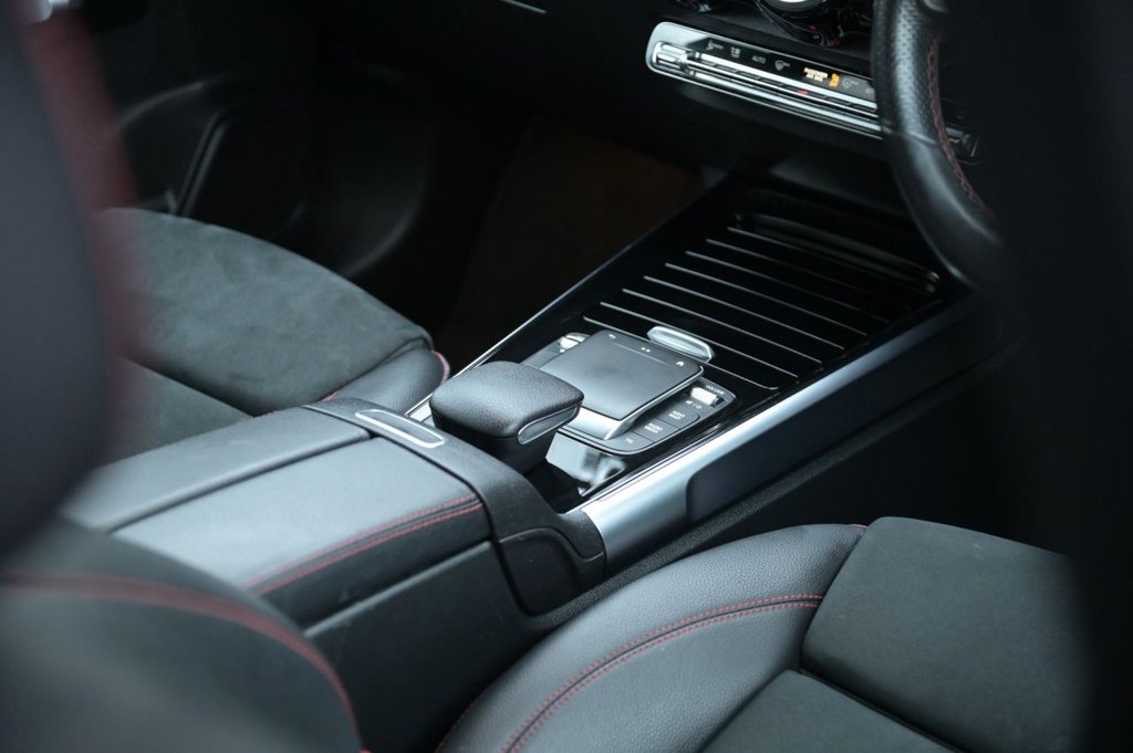 Used Mercedes-Benz GLB 2021 for sale - 76582694: Photo 24