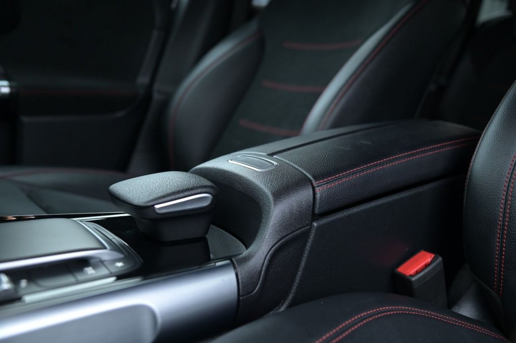 Used Mercedes-Benz GLB 2021 for sale - 76582694: Photo 25