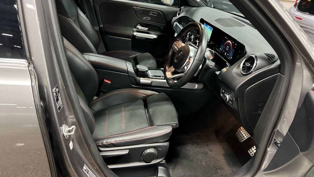 Used Mercedes-Benz GLB 2021 for sale - 76582694: Photo 5