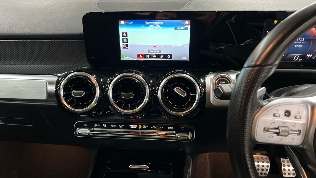 Used Mercedes-Benz GLB 2021 for sale - 76582694: Photo 8