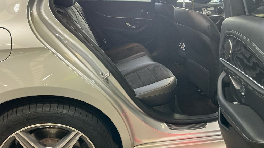 Used Mercedes-Benz E Class 2019 for sale - 76642694: Photo 6