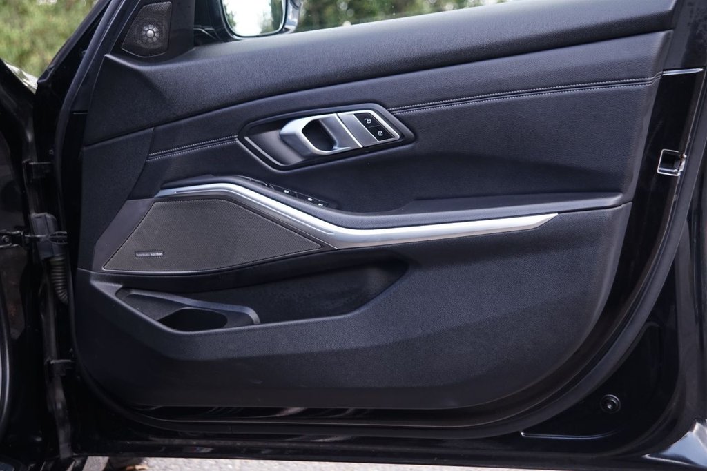 Used BMW 3 Series 2021 for sale - 76941519: Photo 31