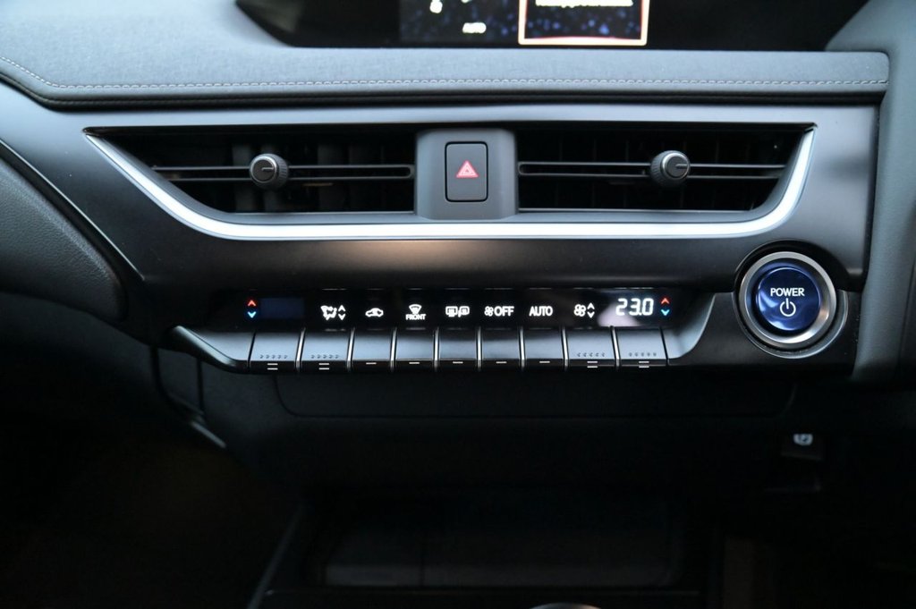 Used Lexus UX 2022 for sale - 76910360: Photo 23