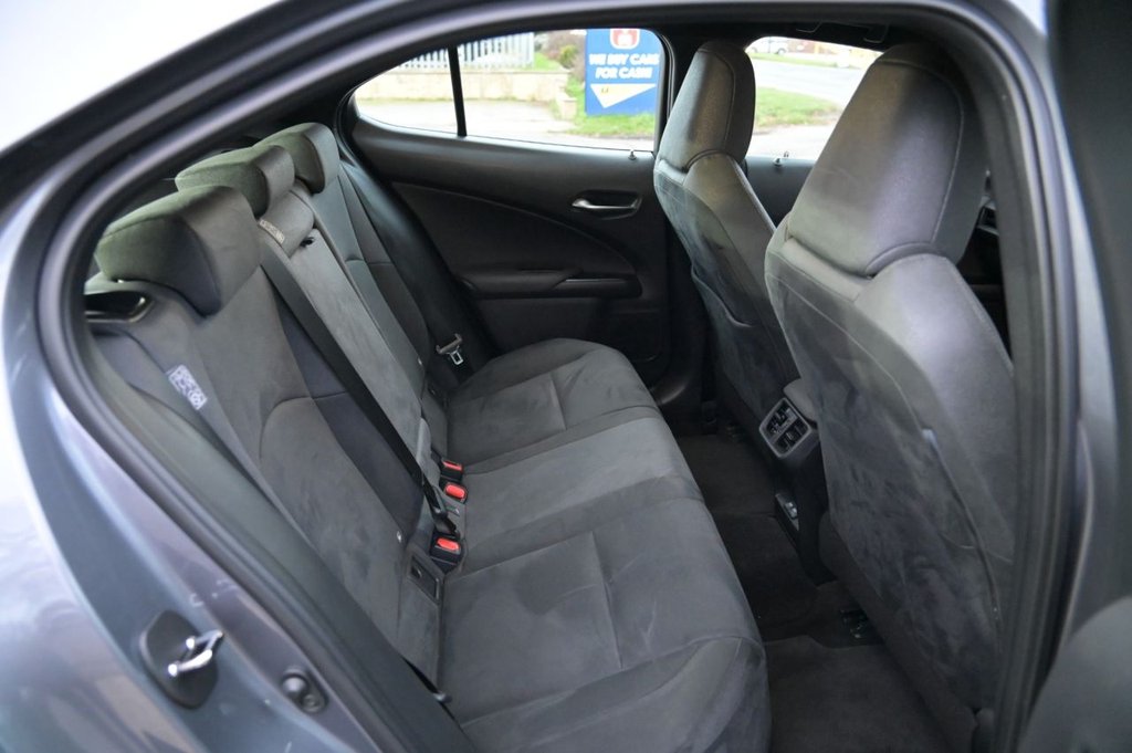 Used Lexus UX 2022 for sale - 76910360: Photo 38