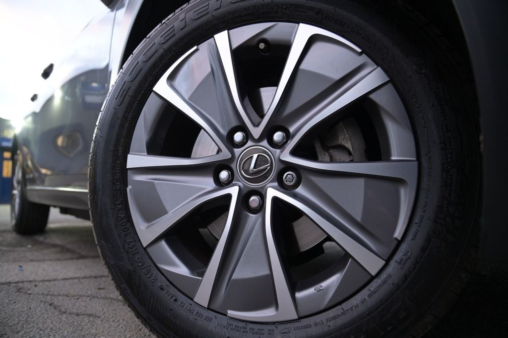 Used Lexus UX 2022 for sale - 76910360: Photo 45