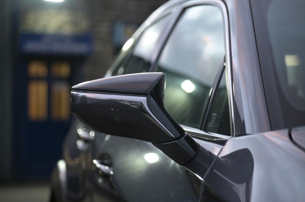 Used Lexus UX 2022 for sale - 76910360: Photo 47