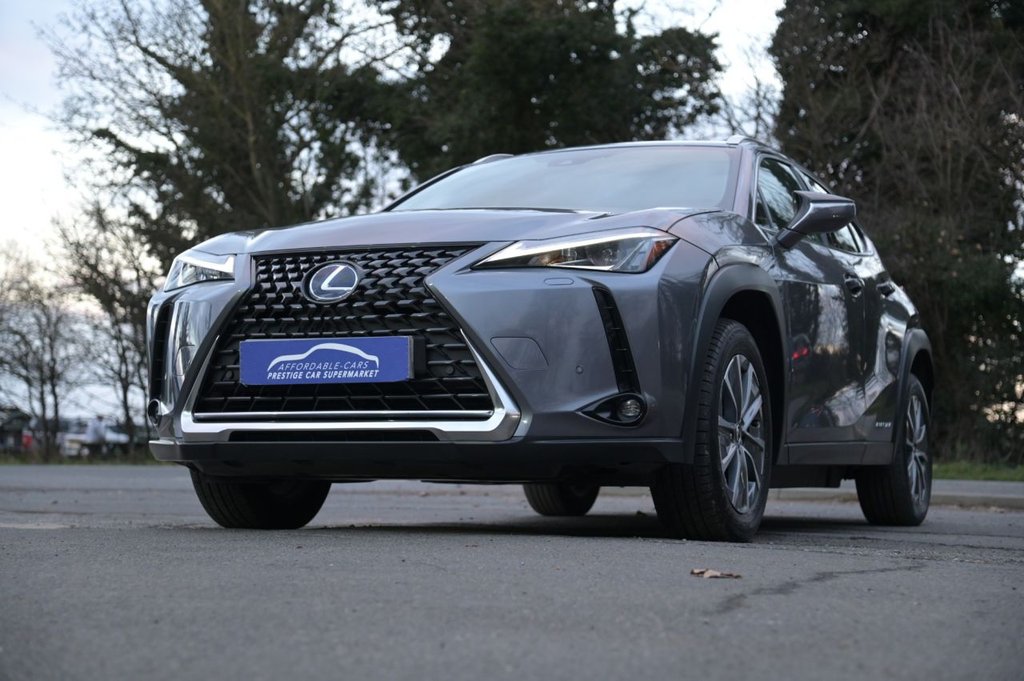 Used Lexus UX 2022 for sale - 76910360: Photo 6