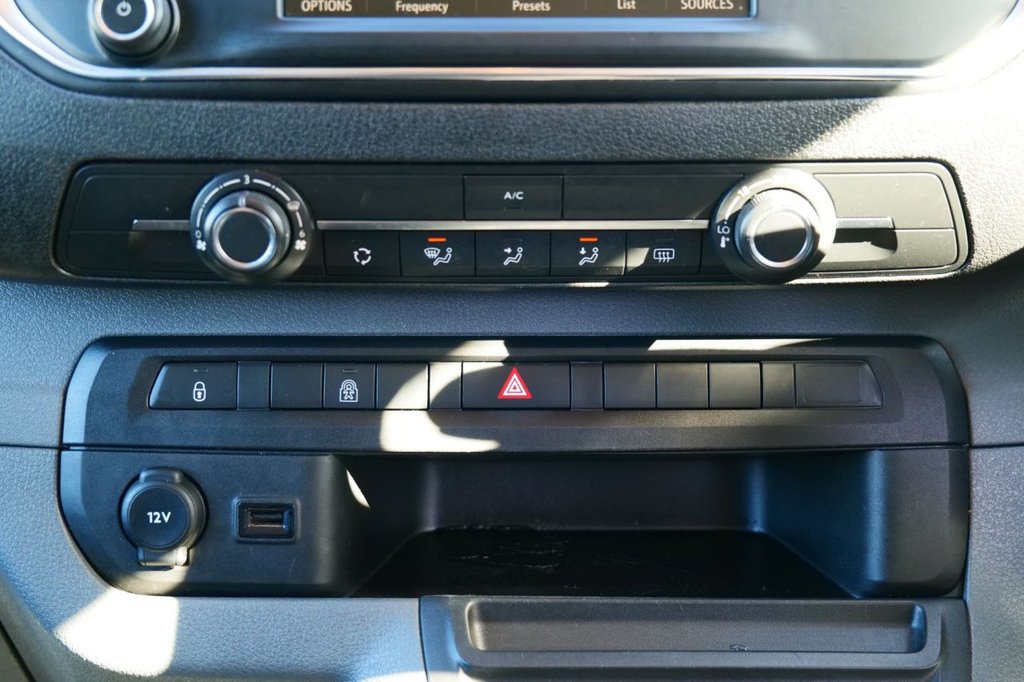 Used Vauxhall Vivaro Life 2021 for sale - 77369800: Photo 18