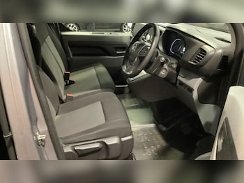 Used Vauxhall Vivaro Life 2021 for sale - 77369800: Photo