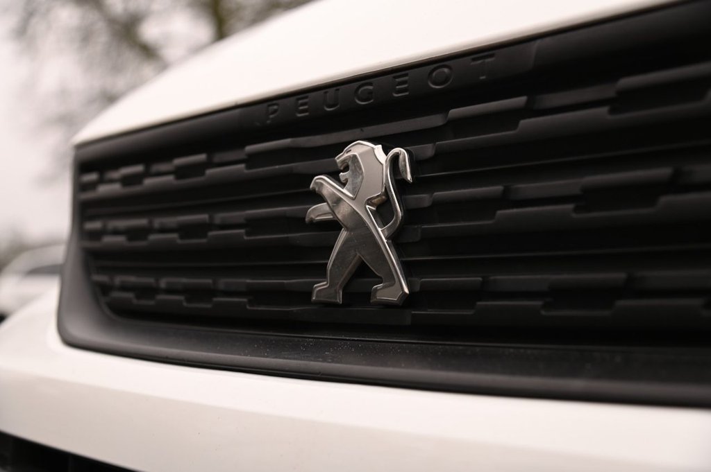 Used Peugeot Partner 2020 for sale - 77328298: Photo 28