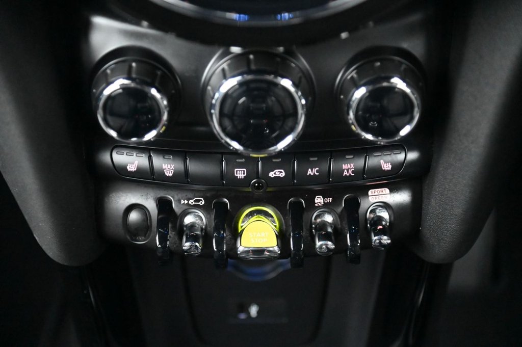 Used MINI Electric Hatch 2021 for sale - 77065302: Photo 18