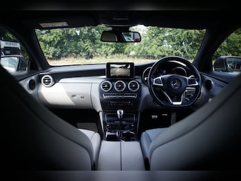 Used Mercedes-Benz C-Class 2016 for sale - 75548507: Photo